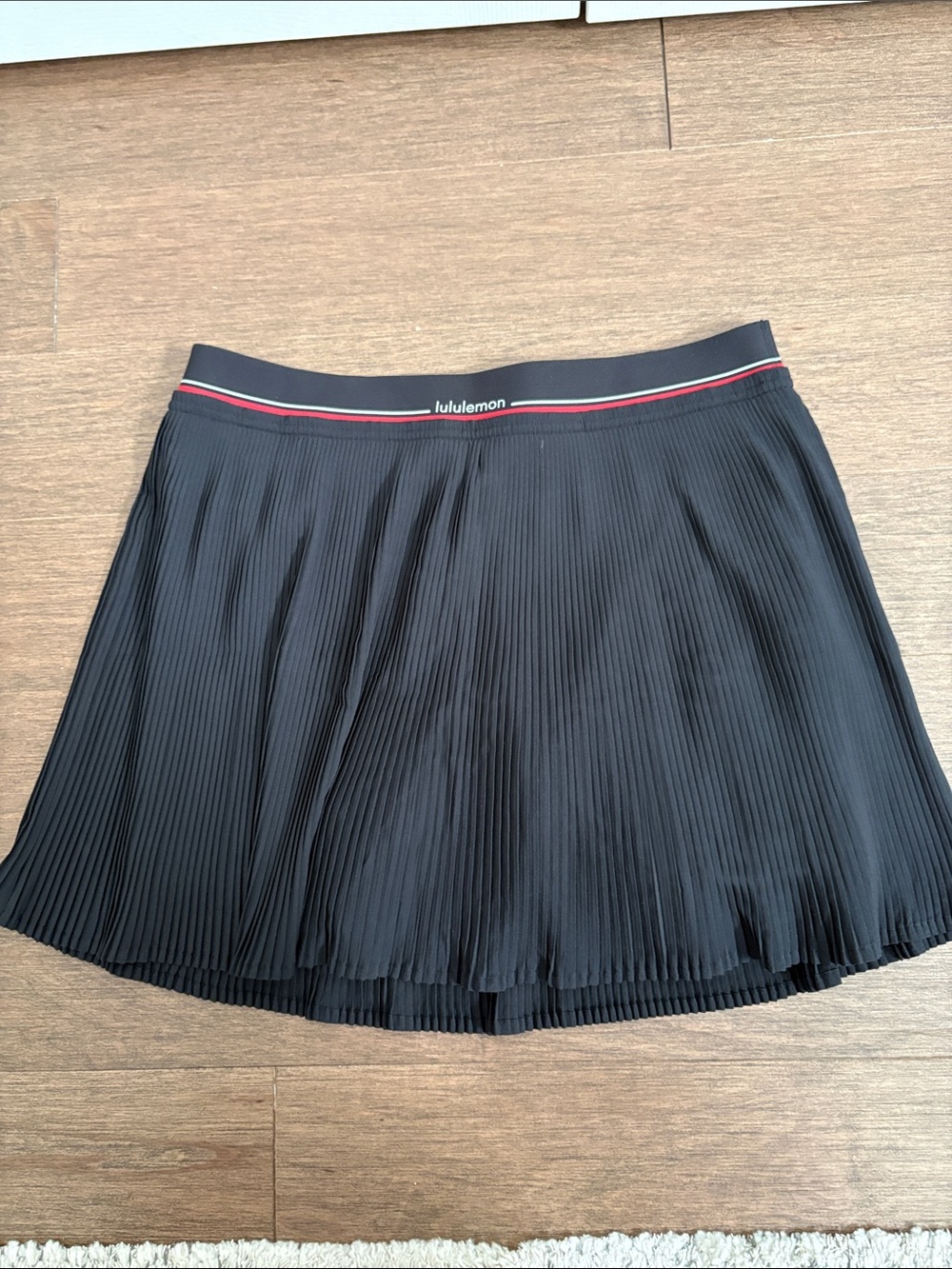 lululemon athletica Black Pleated Skater Skirt with Red Trim